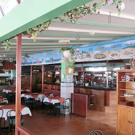 פארק נופש Vista Oasis 2*